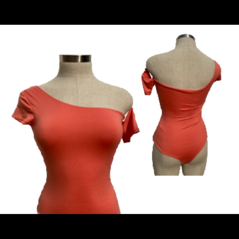 Cold Shoulder Bodysuit CORAL